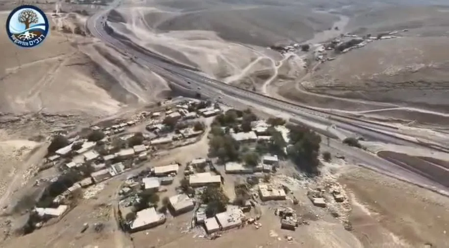 חאן אל אחמר