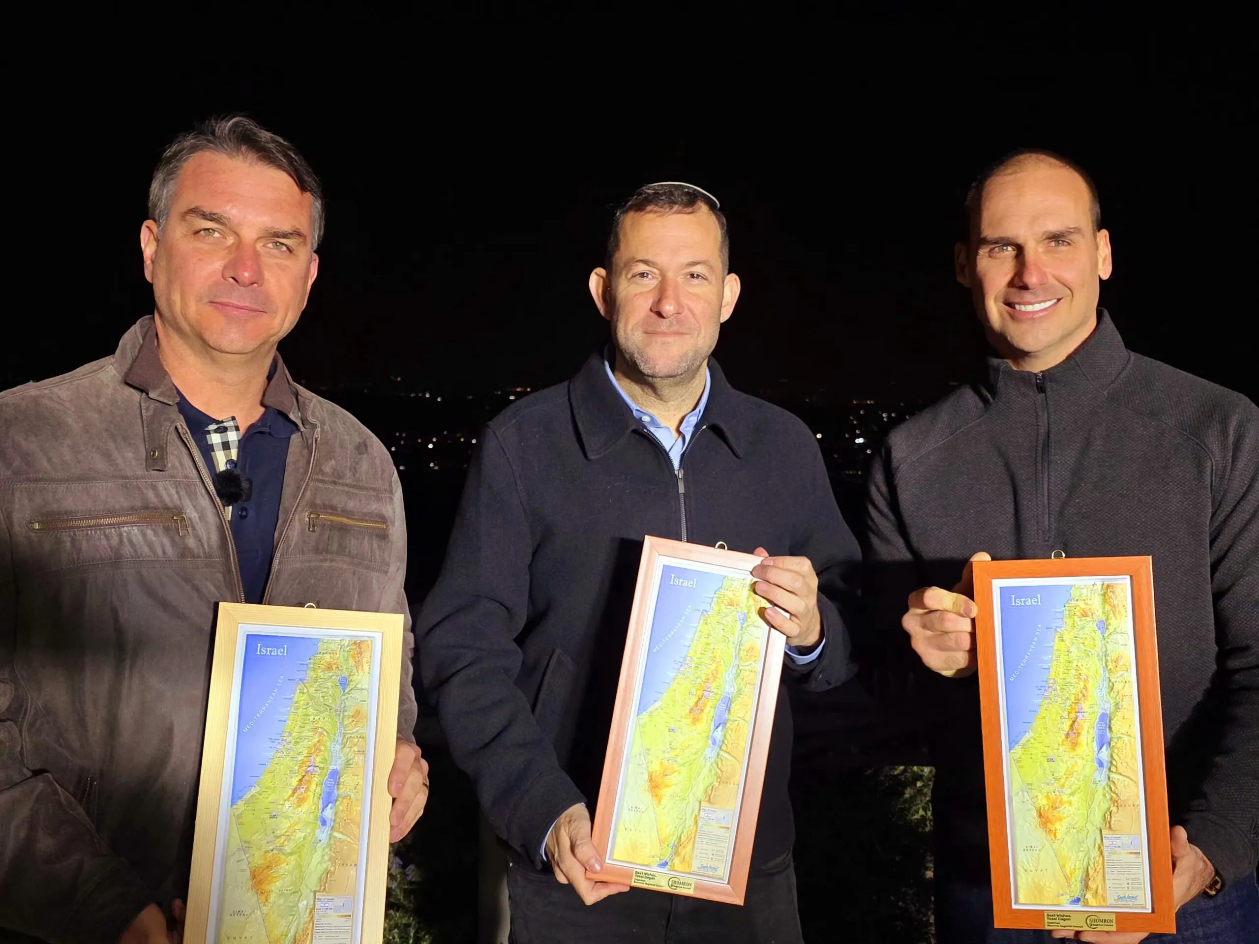 ראש מועצת שומרון יוסי דגן עם המועמד לנשיאות ברזיל