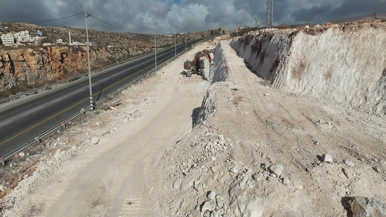 סלילת כבישים חדשים בבנימין