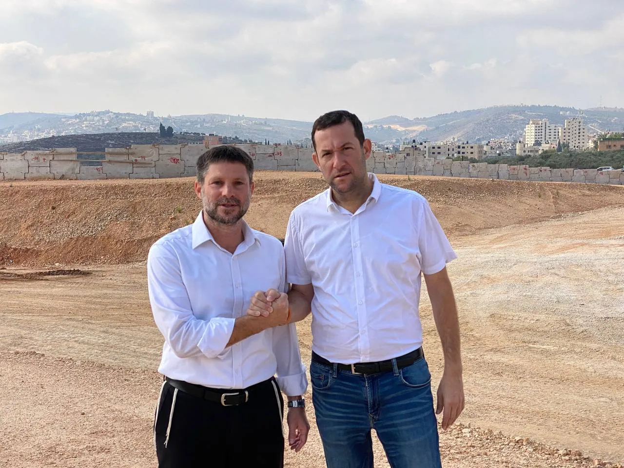 סמוטריץ'ויוסי דגן בשומרון