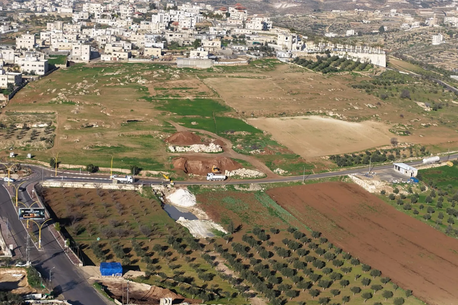 הבנייה הבלתי חוקית בהר חברון