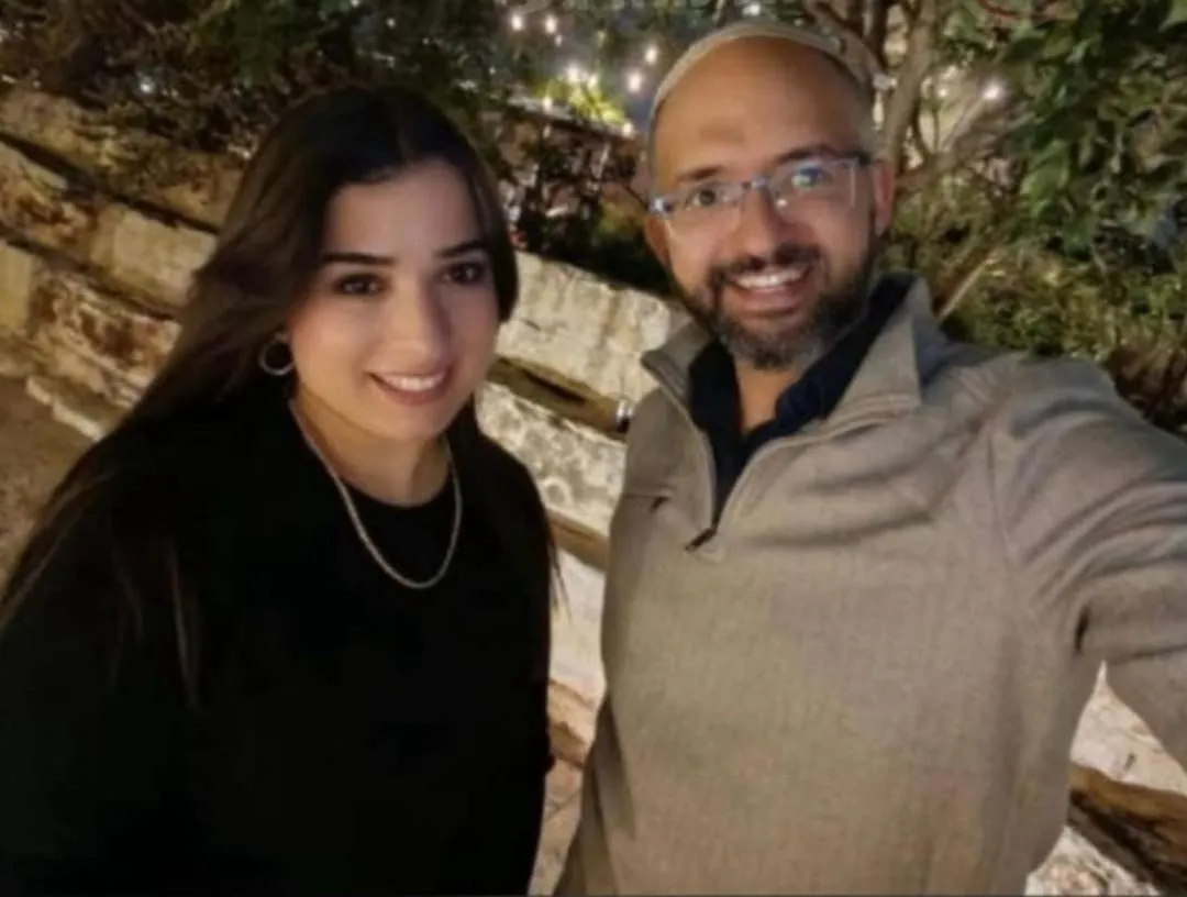 חננאל גז עם ארוסתו מעיין