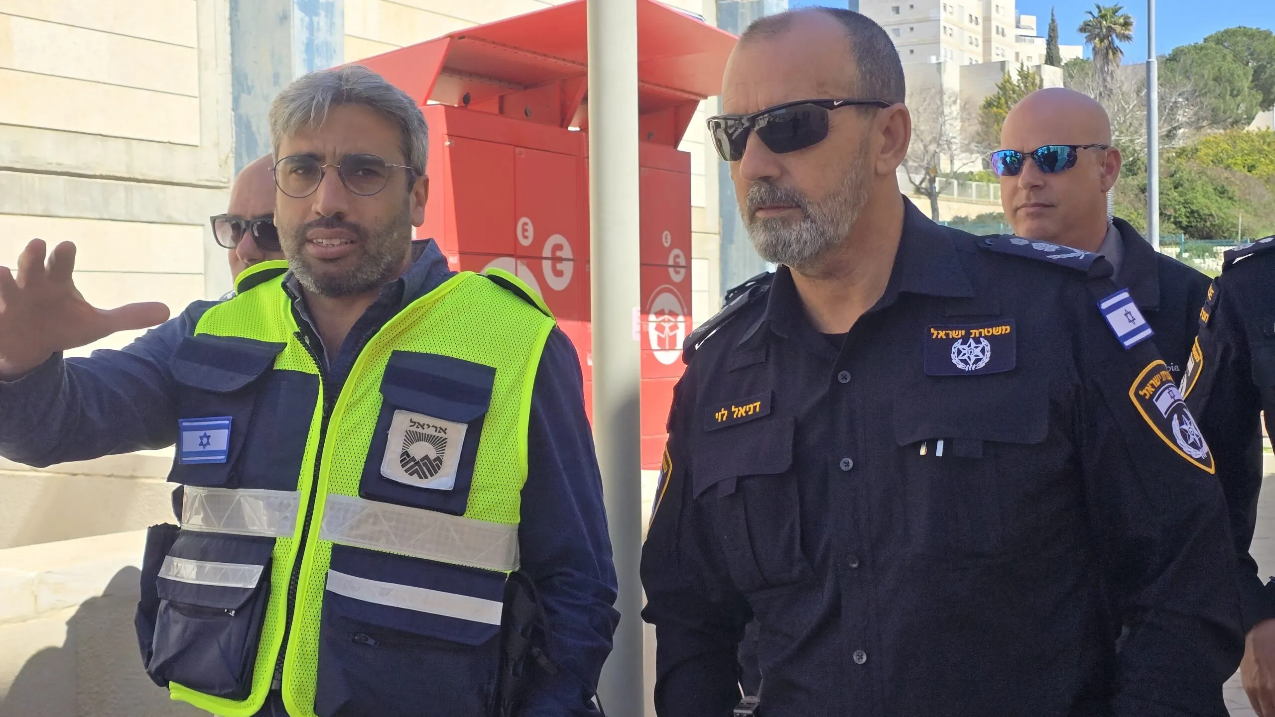 המפכ"ל בביקור בעיר אריאל