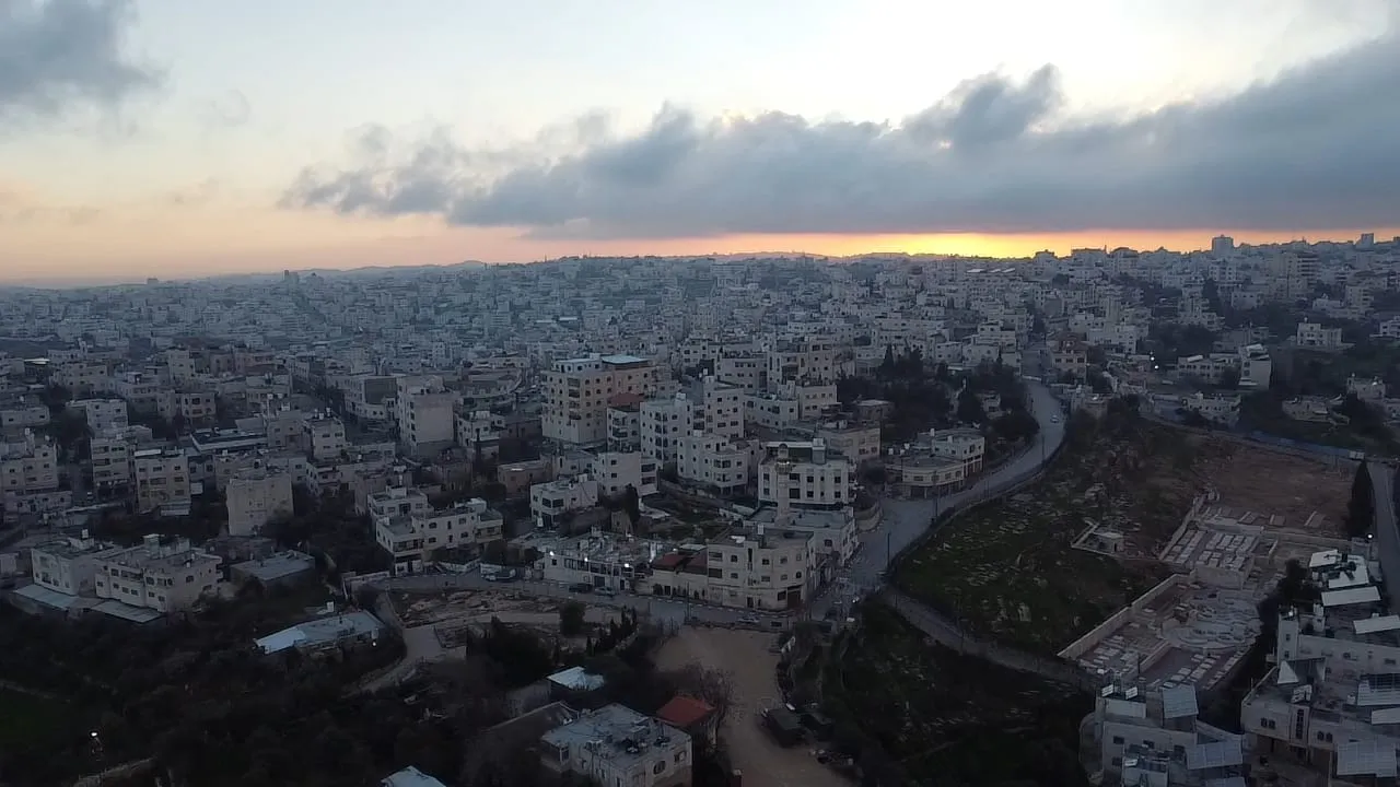 חברון בשקיעה