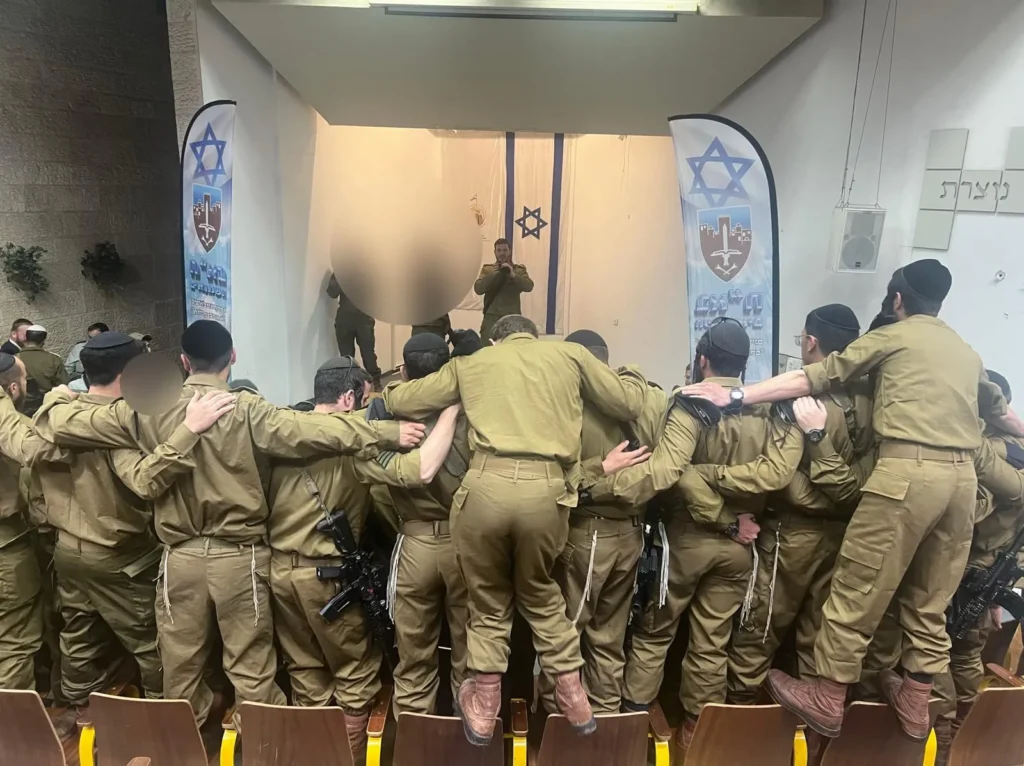 בוגרי קורס מכי"ם של החטיבה החרדית