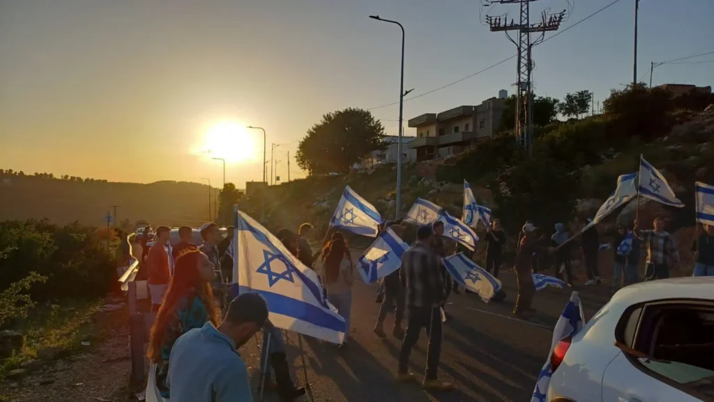 ההפגנה הלילה בנווה צוף