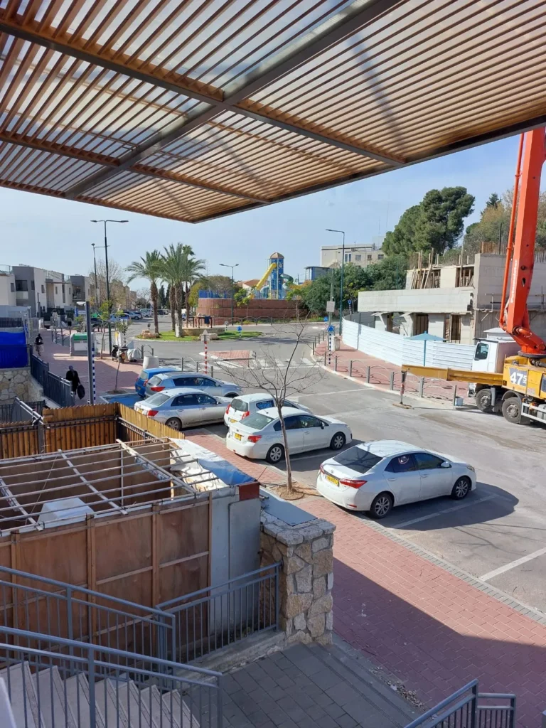 העיר עמנואל