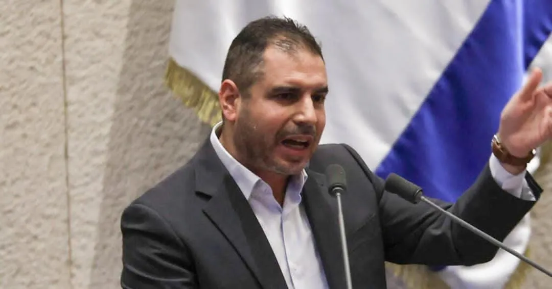 ח"כ שקלים לשר הביטחון: מחקו את "הגדה המערבית" מפיקוד העורף