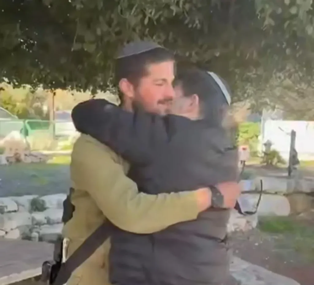 סמוטריץ' מברך את בנו
