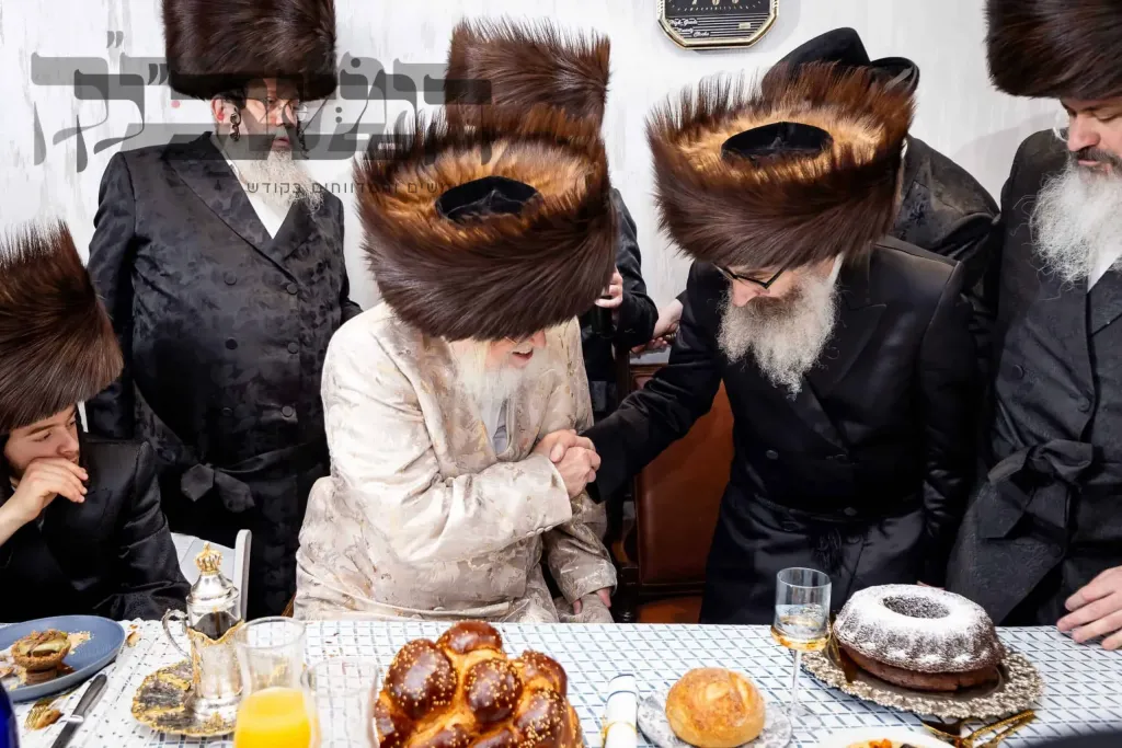 בורו פארק I האדמו"ר ממונקאטש ערך שבע ברכות לבתו של שר העסקנים והחסד הרה"ח ר' משה מרגרטן