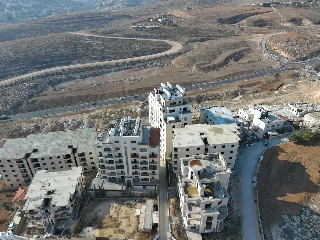 המבינים הלא חוקיים