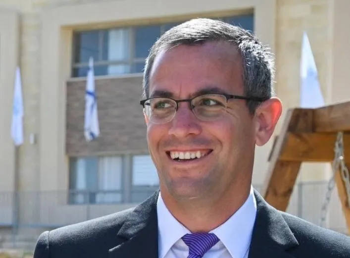 ​ראש מועצת אלקנה נגד איחוד הרשויות: "מהלך רשלני וחסר אחריות"