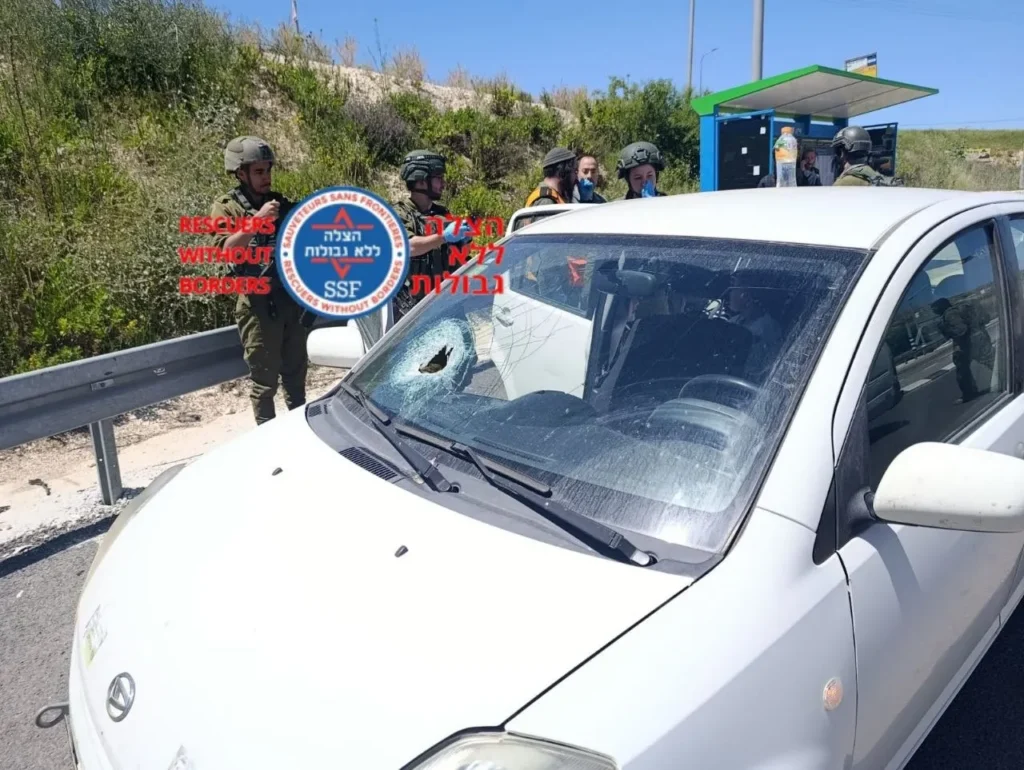 נס בציר גלעד: אבנים יודו לעבר רכב, בן 4 נפצע קל