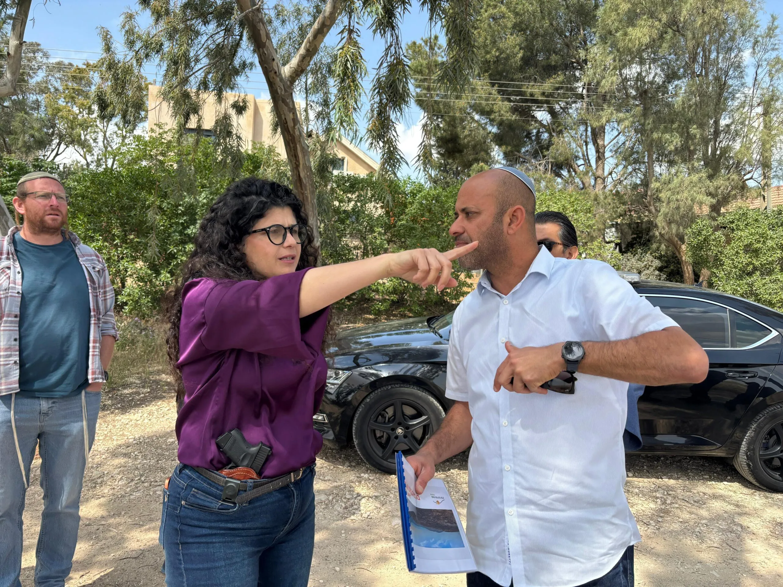 חברת הכנסת שרן השכל בסיור בהר חברון עם ראש המועצה