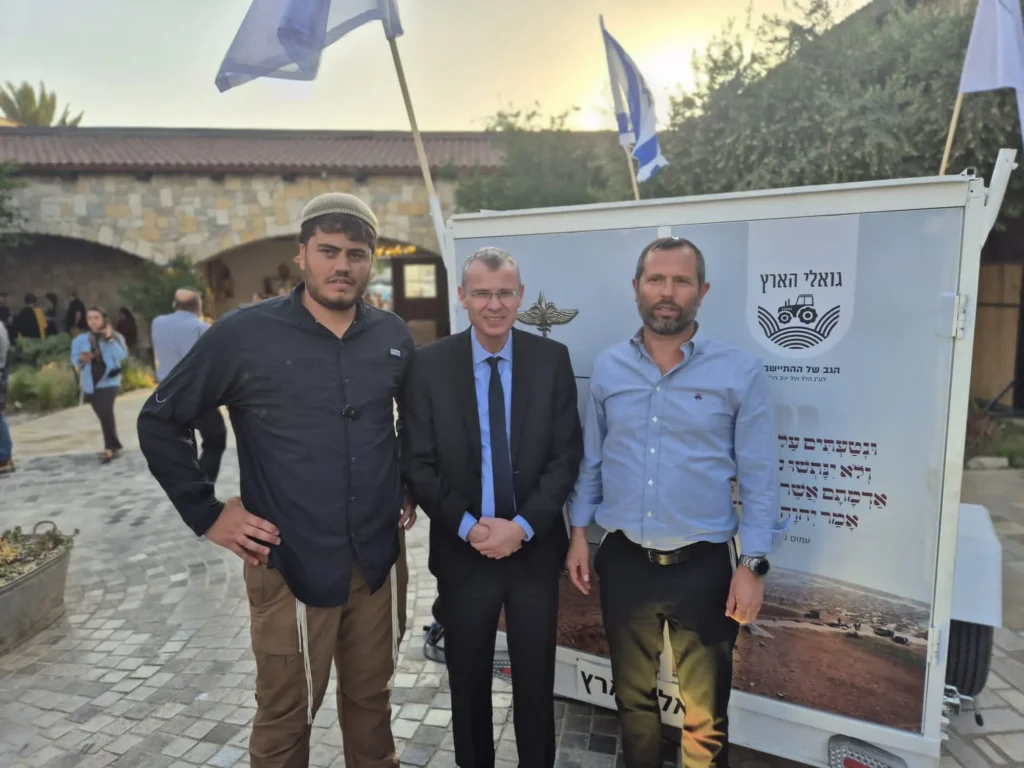 מהפכה חקלאית: עשרות "עגלות גבורה" חולקו לחוות בכל הארץ