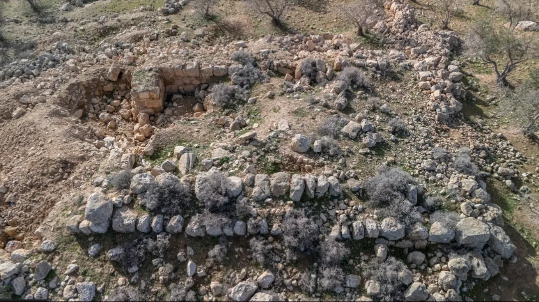 מיקום הקבר שנחשף 