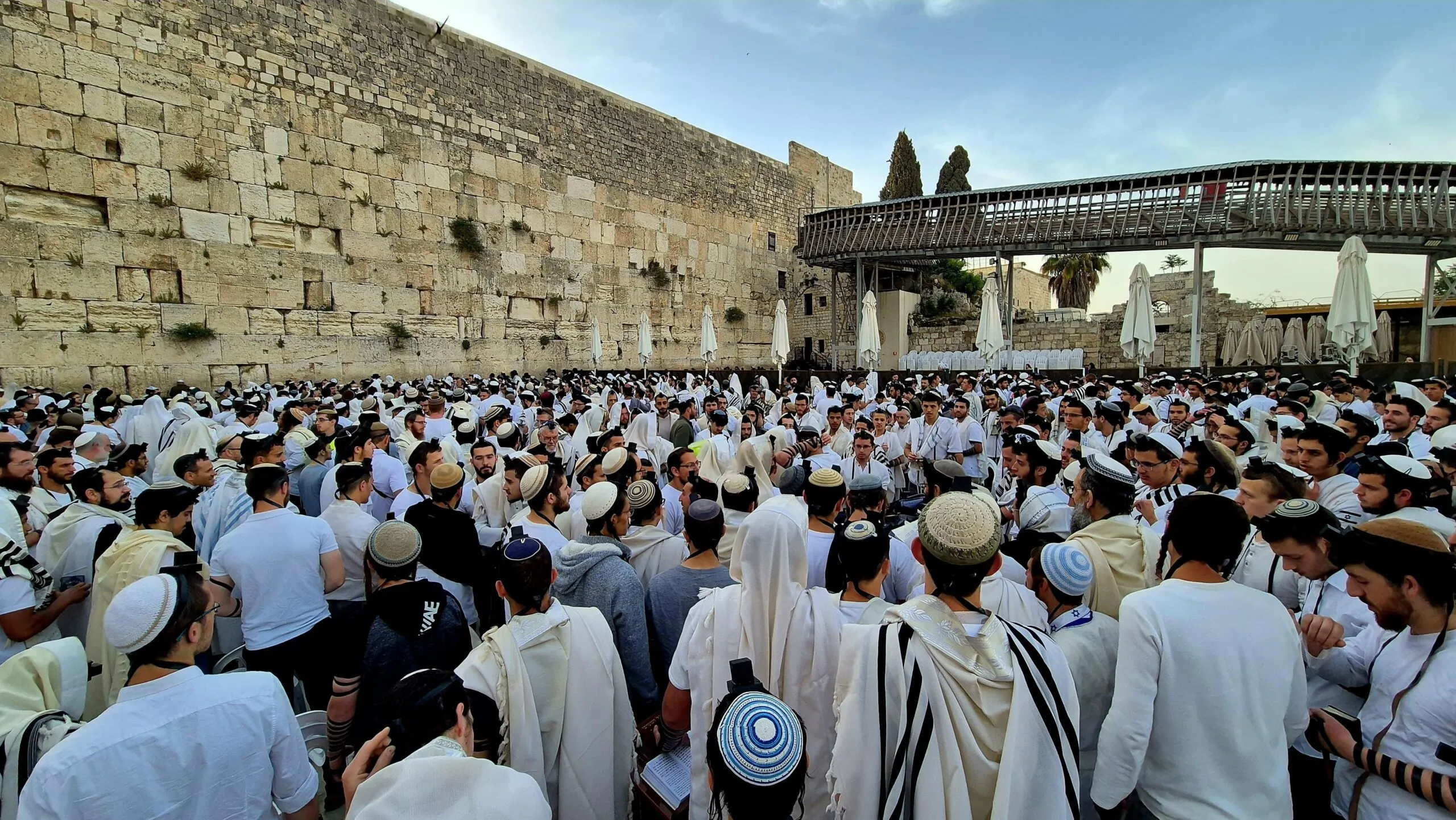 תפילת יום ירושלים בכותל המערבי 