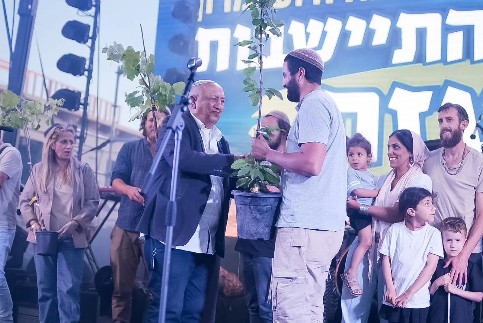 אלפים חוגגים שנה להקמת מרום יהודה 