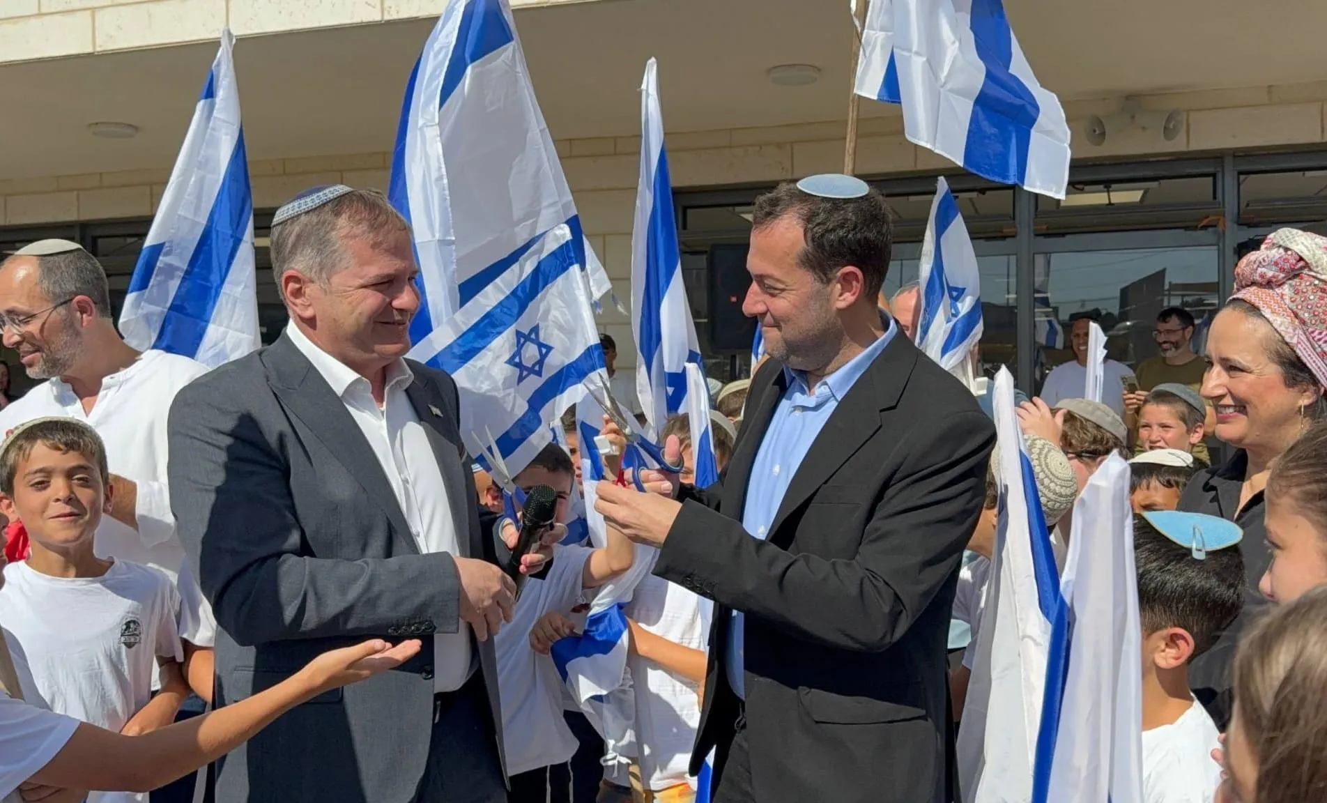 בהשקעת ענק: קיש ודגן חנכו בית ספר חדש בשומרון