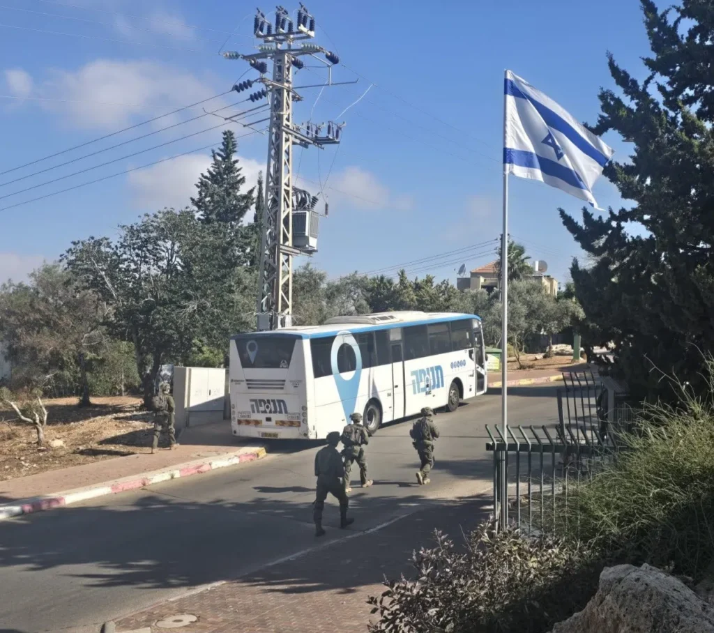 דרמה בשבת: מאות משפחות הסתגרו בבתיהן בעקבות חשש לחדירה