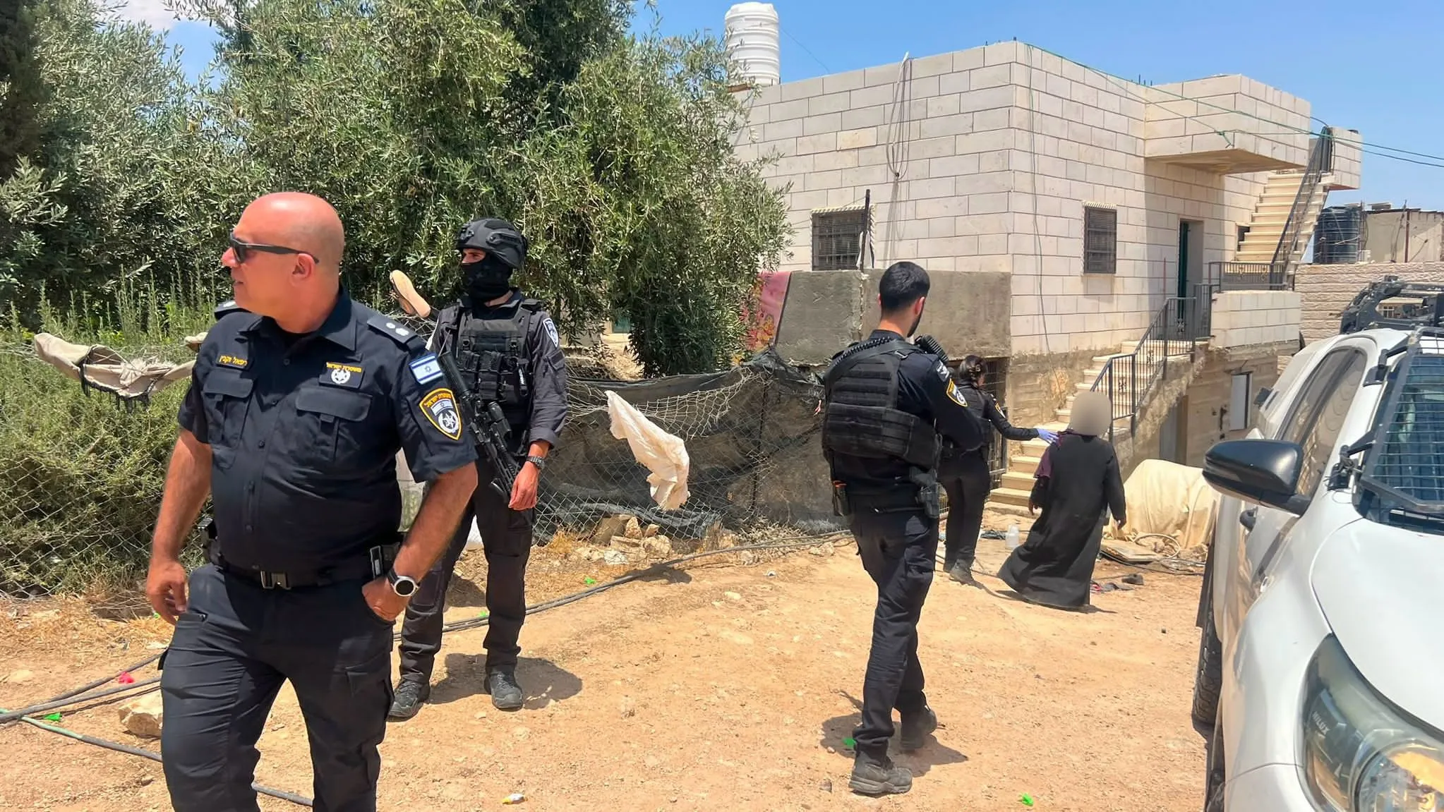 כוחות הביטחון בגל מעצרים כדי למצוא את המחבלים שעשו את הלינץ'