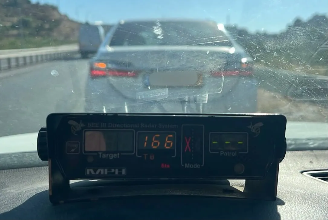 'טס' על 166 להלוויית אביו; השוטרים גילו: האב חי, הנהג בפסילה