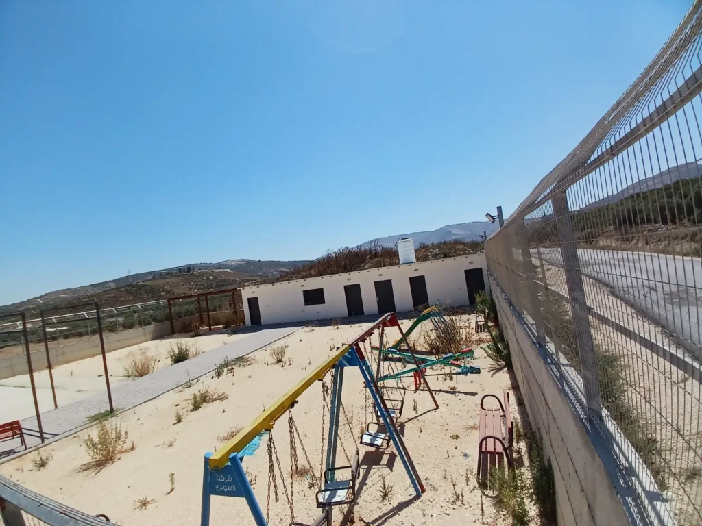 רגבים חושפים: האיחוד האירופי בנה מתחם לא חוקי בצפון השומרון