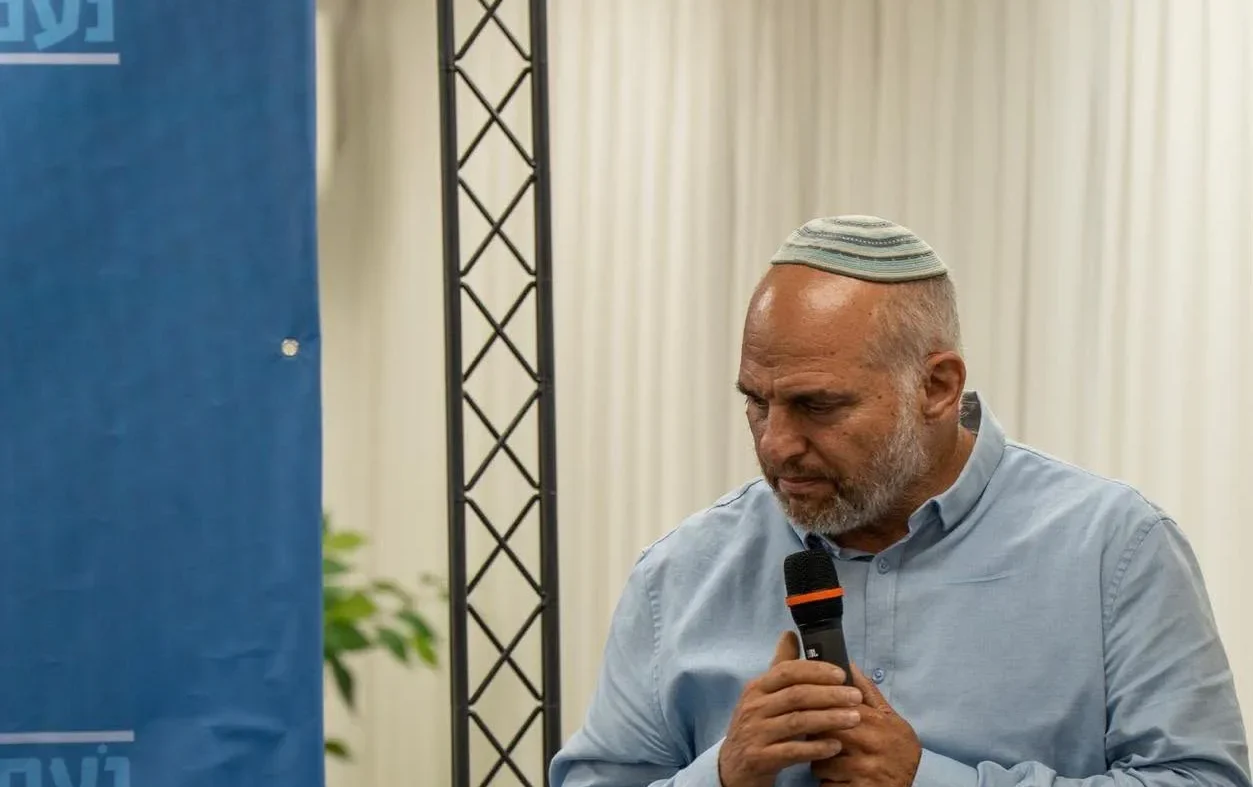 ראש מועצת קרית ארבע לשעבר אליהו ליבמן מצטרף למפלגת נעם