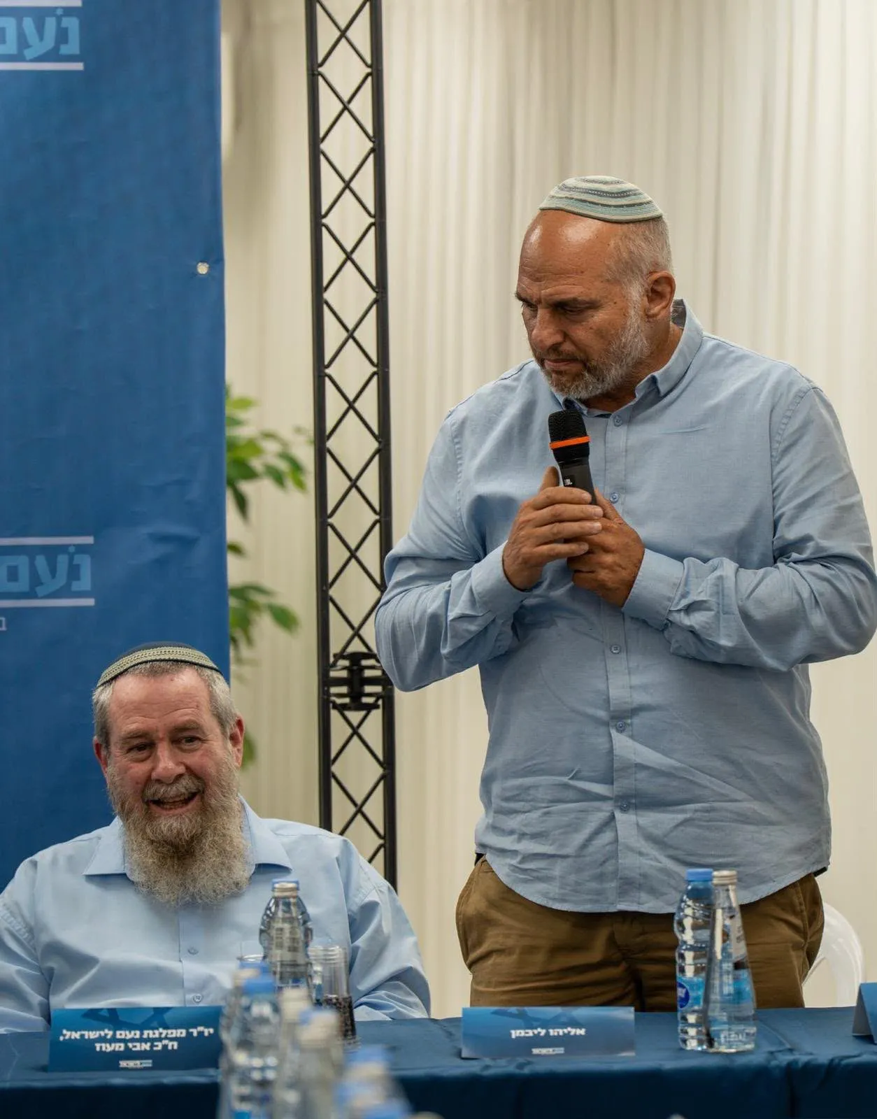 ראש מועצת קרית ארבע לשעבר אליהו ליבמן מצטרף למפלגת נעם