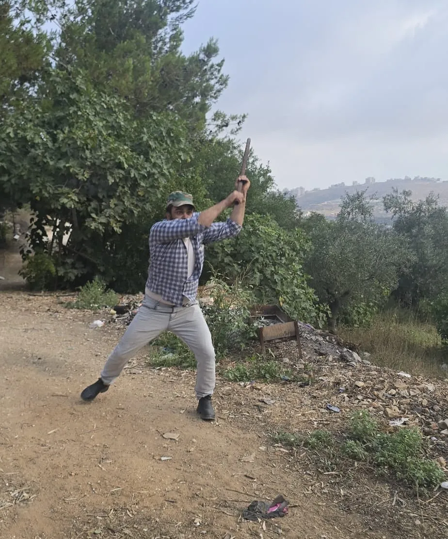 לינץ' וירי ליד חוות גלעד: מחבל חטף נשק מרבש"צ, הרוג ופצועים