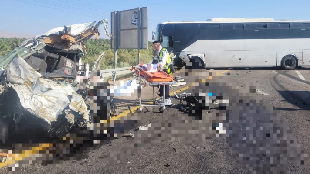 תאונה חזיתית קטלנית בכביש 90: בן 20 נהרג
