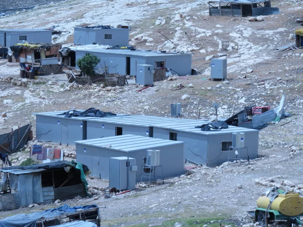 מאבק בסנקציות: רגבים עתרה לבית הדין של האיחוד האירופי