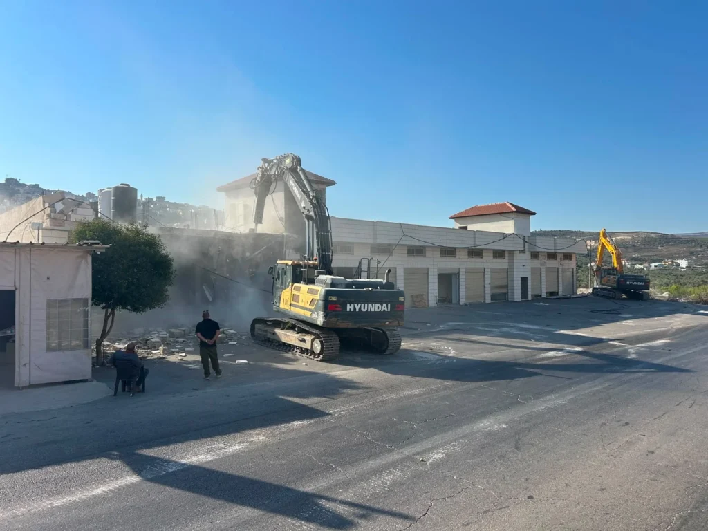 לקראת העלייה לקרקע בצפון השומרון נהרסו עשרות מבנים לא חוקיים