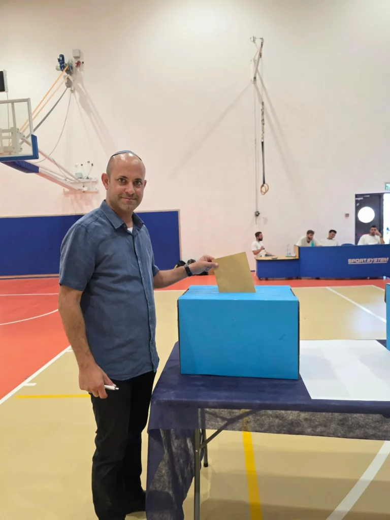 שיא בהר חברון: 80% הצבעה בפריימריז הליכוד