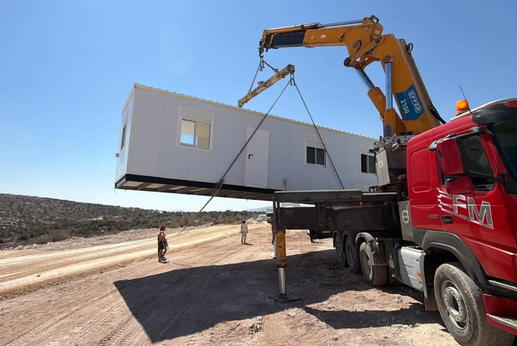 תנופת התיישבות בשומרון: הקרוואנים הראשונים הגיעו ליישוב נועה
