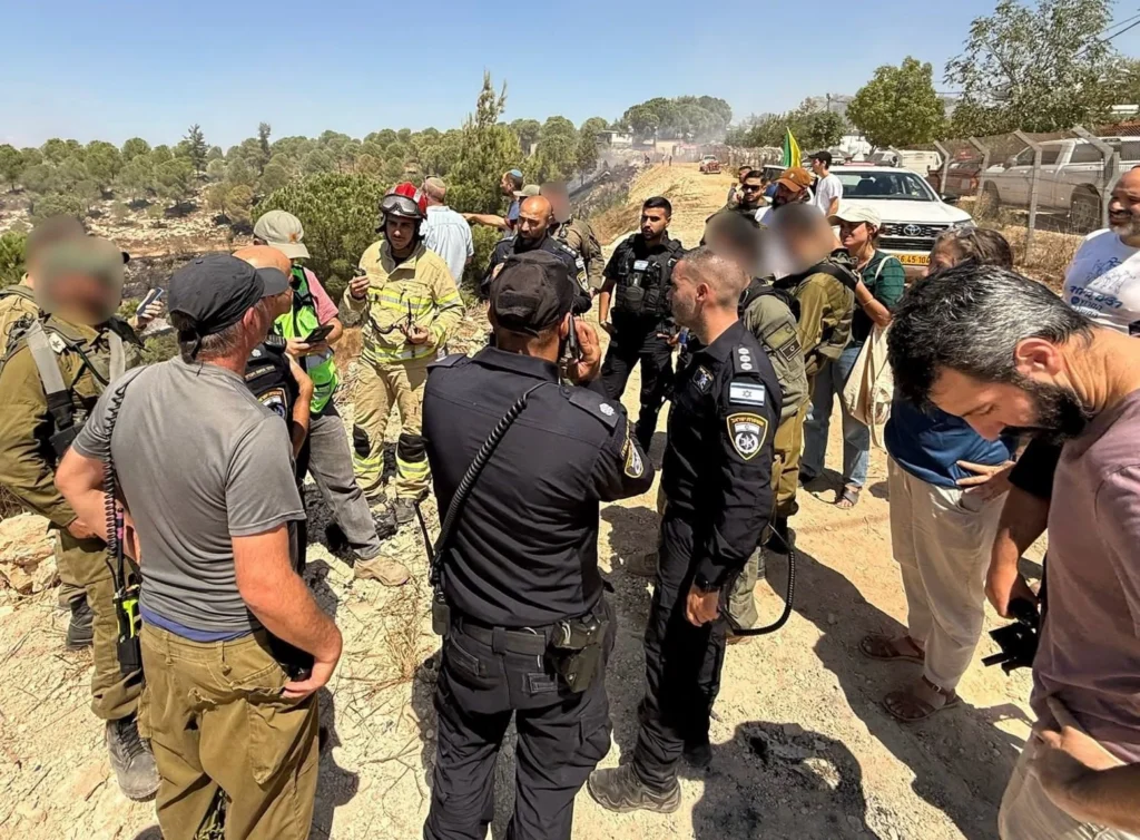 הוסרה הסכנה ליישוב: הושגה שליטה בשריפה סמוך לגבעות