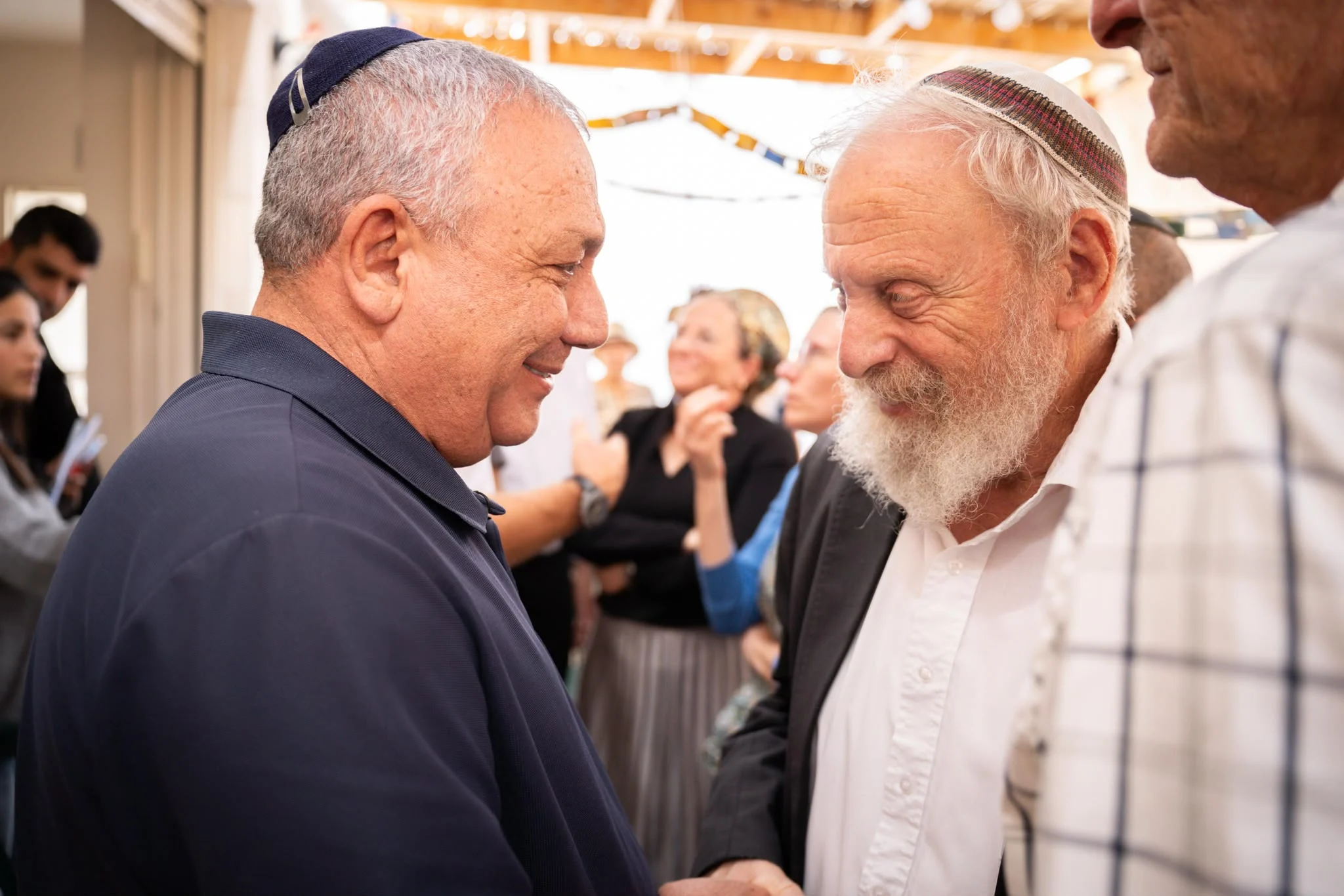 אייזנקוט עם הרב יואל בן נון בביקור בגוש עציון 