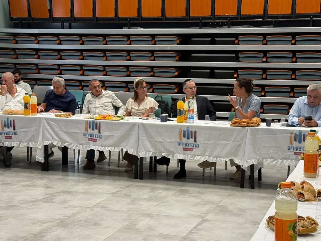 חומת מגן כלכלית ביו"ש: ראשי הרשויות נערכים לחרם הבינלאומי