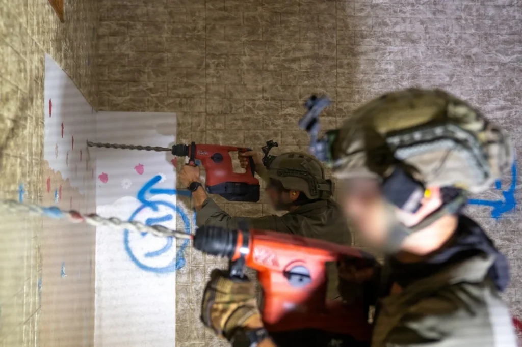 שבוע אחרי הפיגוע: צהל הרס את בתי המחבלים מהפיגוע בצומת יהודה